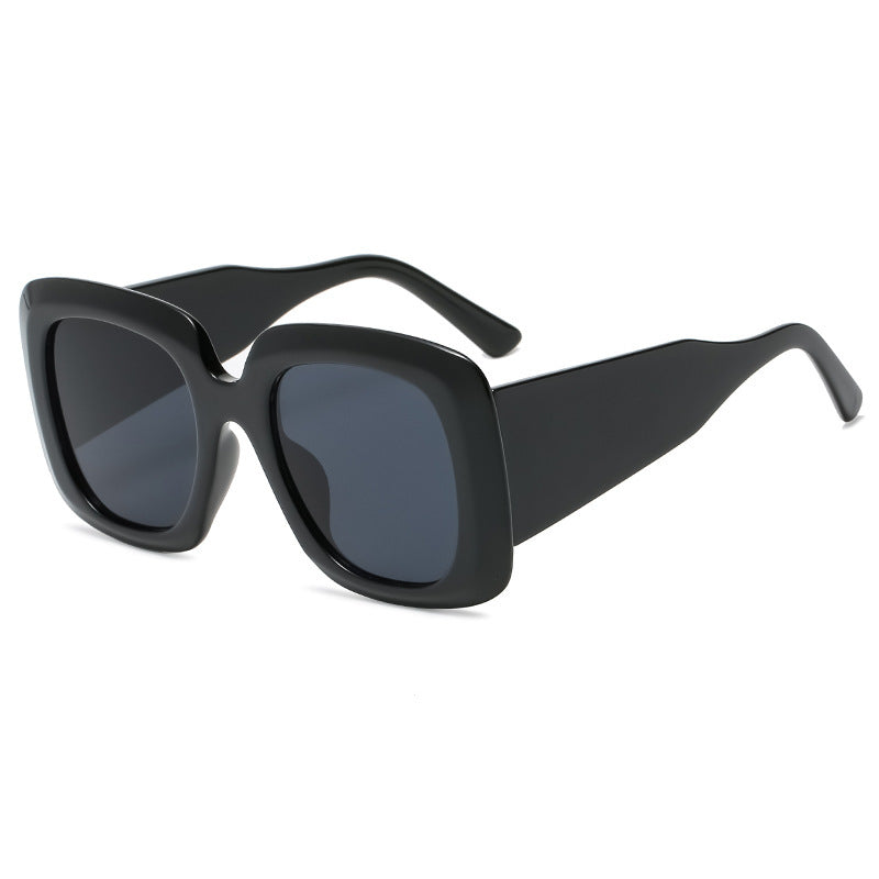 Women Outdoor Retro Fashion Sunglasses