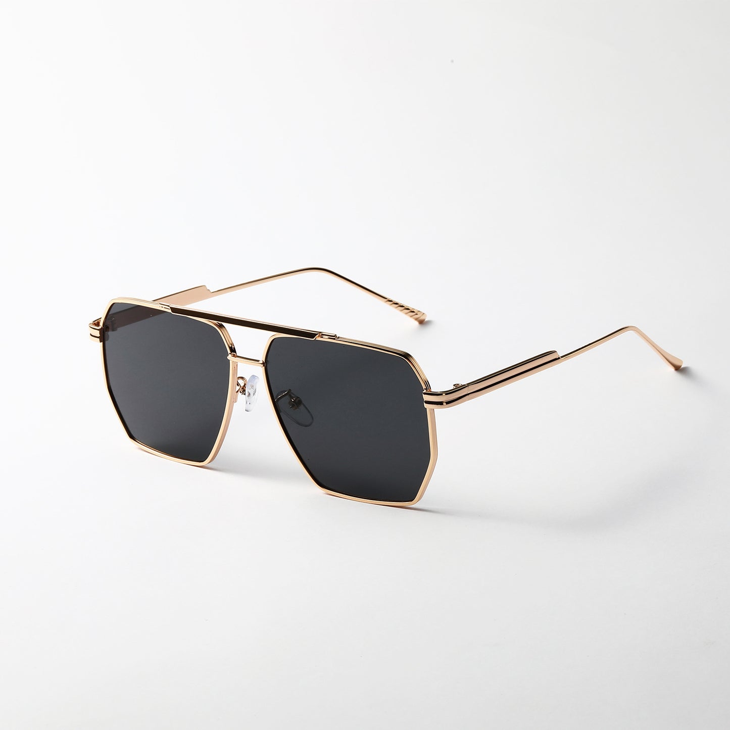 Women Retro Fashion  Large Frame Sunglasses
