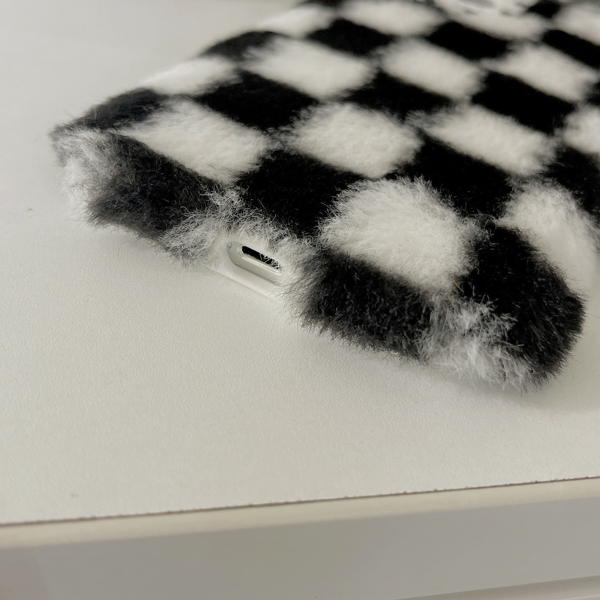 Plush Simple Black And White Cell Phone Case Shockproof Cover