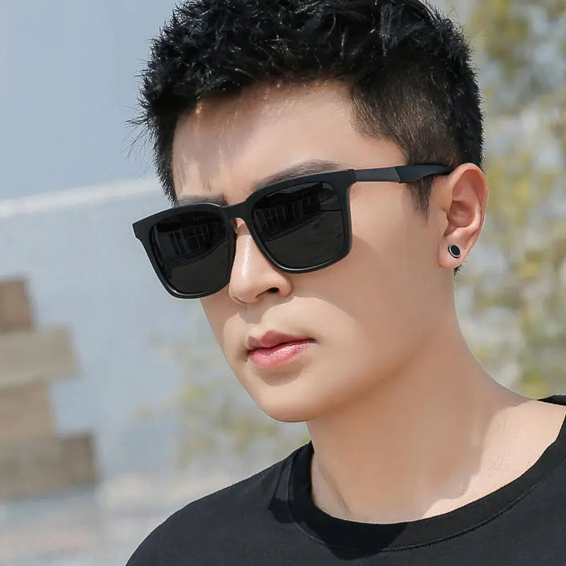 New Men Square Polarized Light Sunglasses