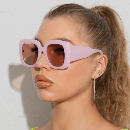 Women Outdoor Retro Fashion Sunglasses