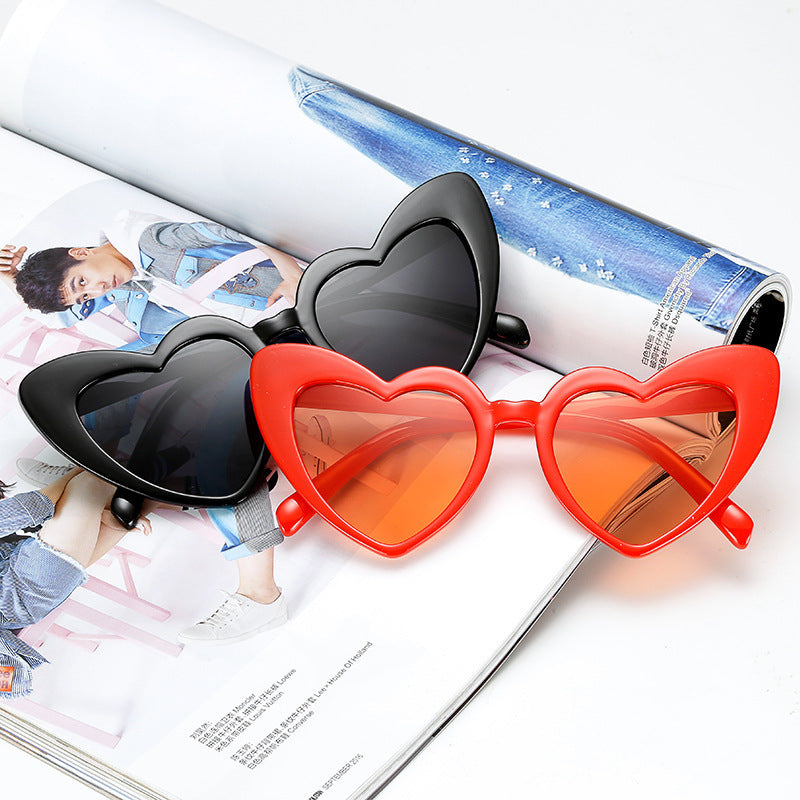 Women's Fashion Love love Frame Sunglasses
